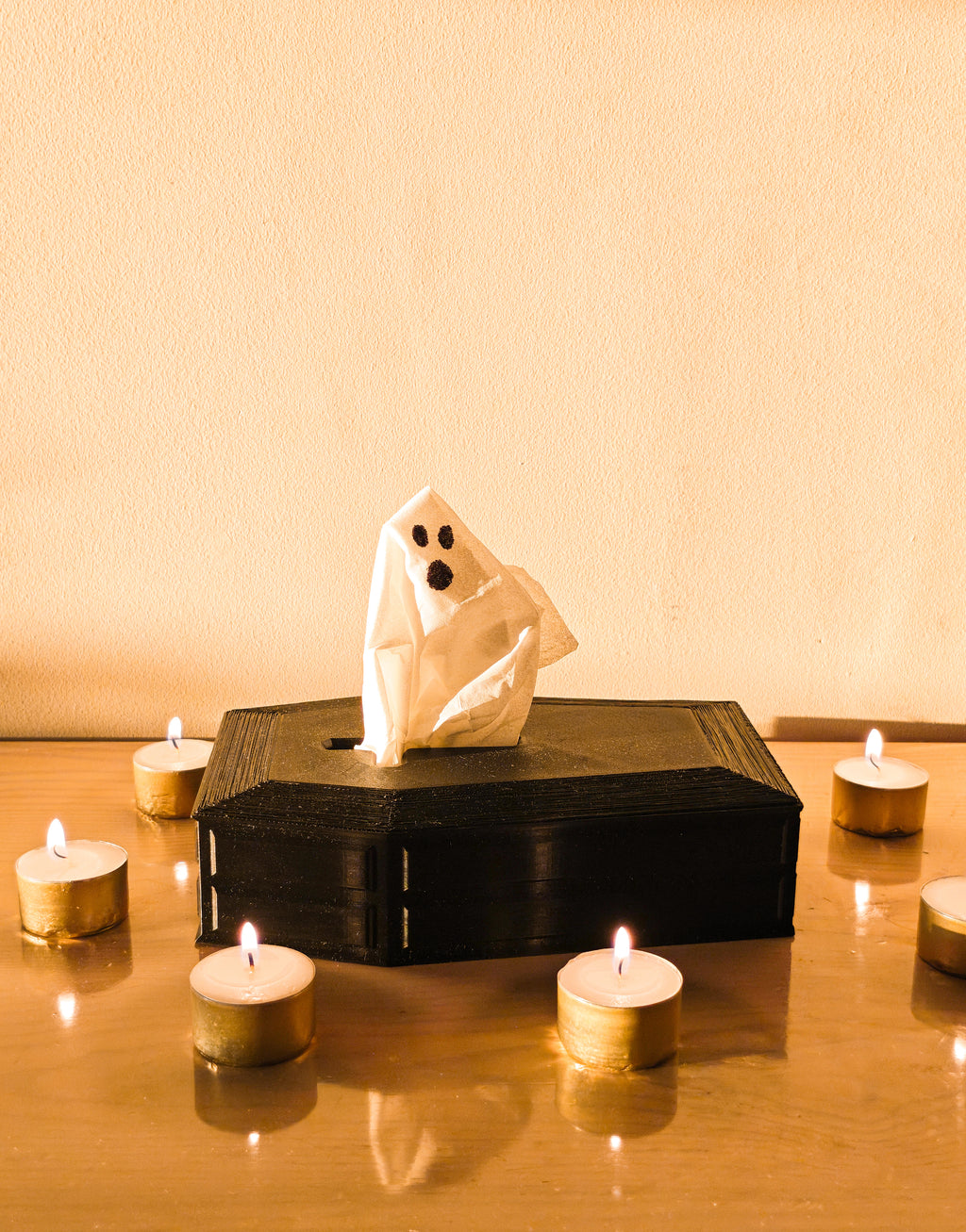 Coffin Tissue Box Holder | Gothic Tissue Holder | Spooky Halloween Home Decor | 3D Printed Coffin Decor